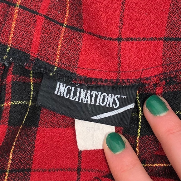 90s high to mid rise red tartan pleated mini skirt - Picture 4 of 4